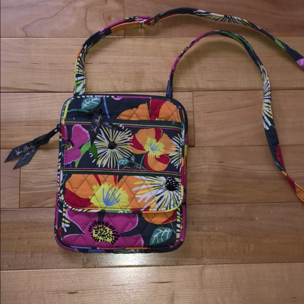 Vera Bradley crossbody purse